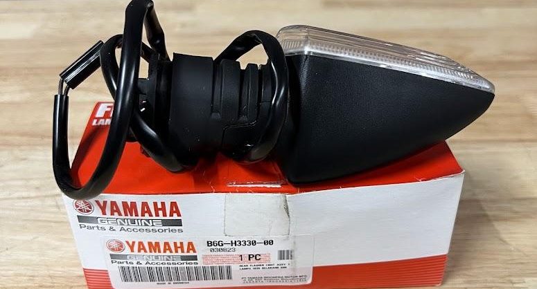Genuine Yamaha MT125 20-25 L/H/R Indicator