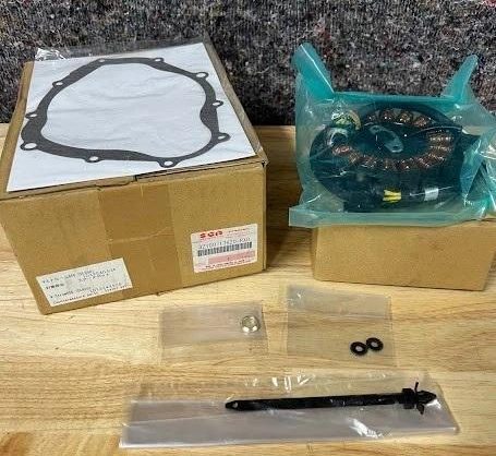 Genuine Suzuki DL650 2012-2015 Stator and Gasket