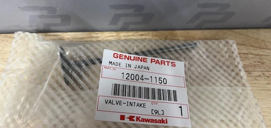 New Old Stock Kawasaki ZX6R 1995-2002 Inlet Valve