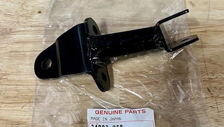 Kawasaki KE100 1982-1996 Right Footrest Holder