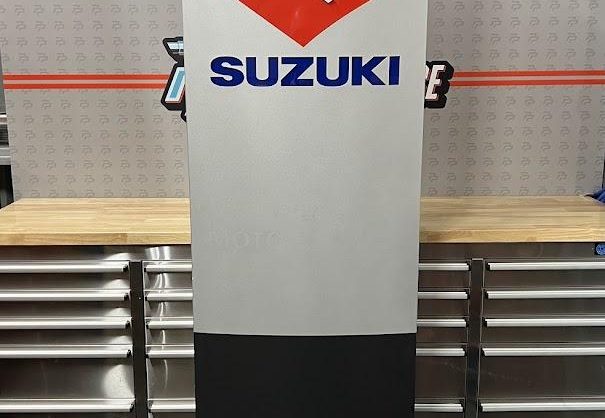 Genuine Suzuki Light Up Showroom Sign(Ex Dealership) 2M x 57CM Collectable