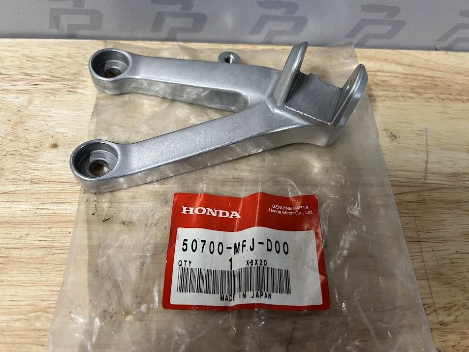 Genuine Honda CBR600RR 2007-2016 Left Front Footrest Hanger