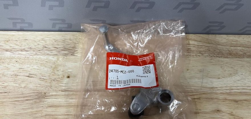 Genuine Honda CB900F Hornet 900 2003-07 Gear Lever